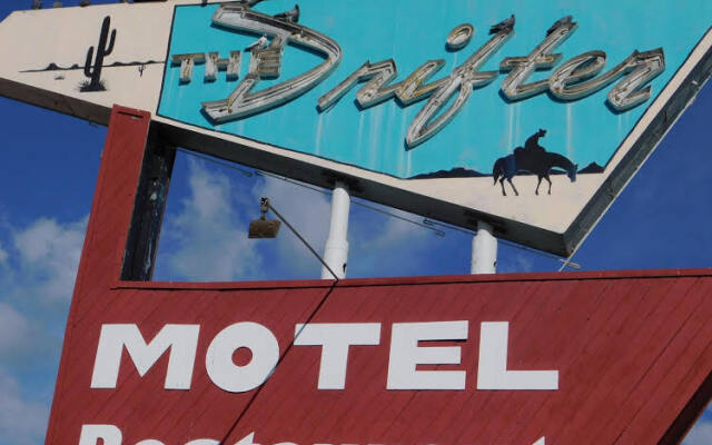 Drifter Motel