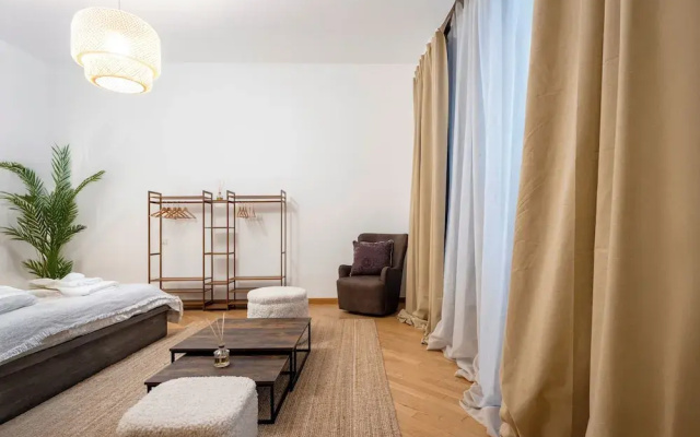 High-End Apartment in Bari Center