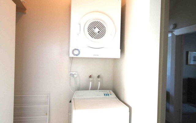 Clarence Villas – Guest Rooms – Christchurch