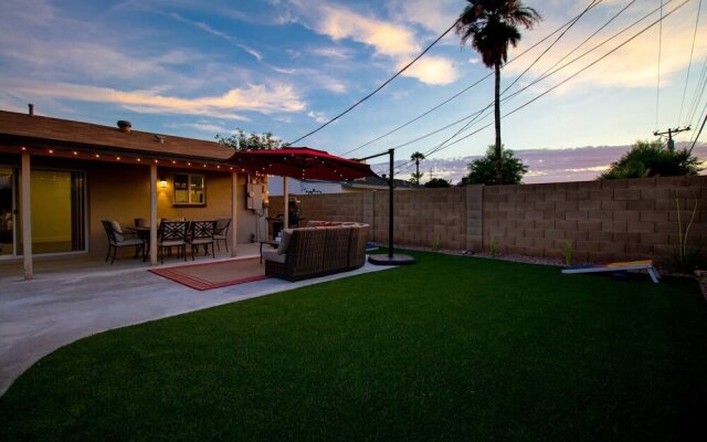 Modern Comforts Near Old Town Scottsdale and Asu!