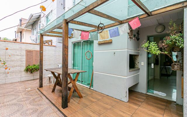 Apto aconchegante a 2min do mar MDI001