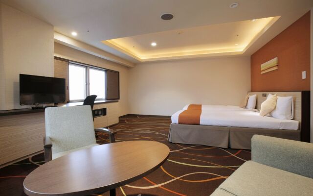 Okinawa NaHaNa Hotel & Spa