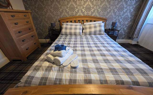 Highland Haven Apartment Sleeps 8