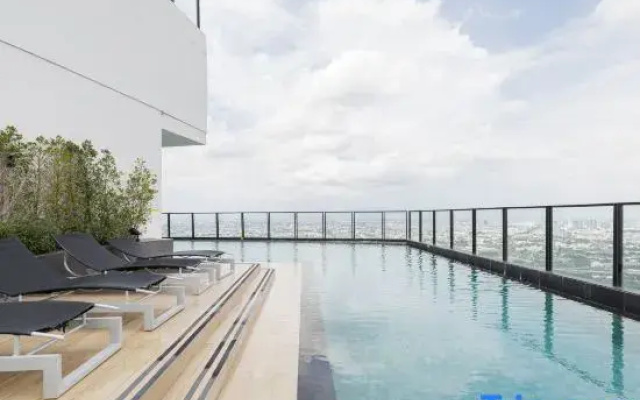 Rama9 Apartment in Bangkok