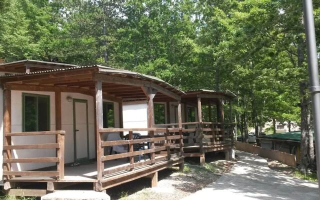 Snug Mobile Home in Toscana With Garden