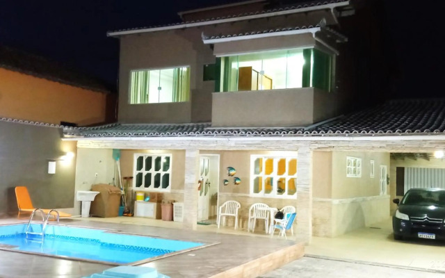 Casa duplex em Rio das Ostras