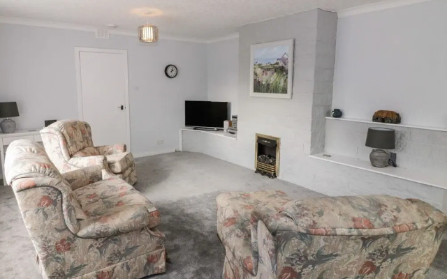Honesty Cottage