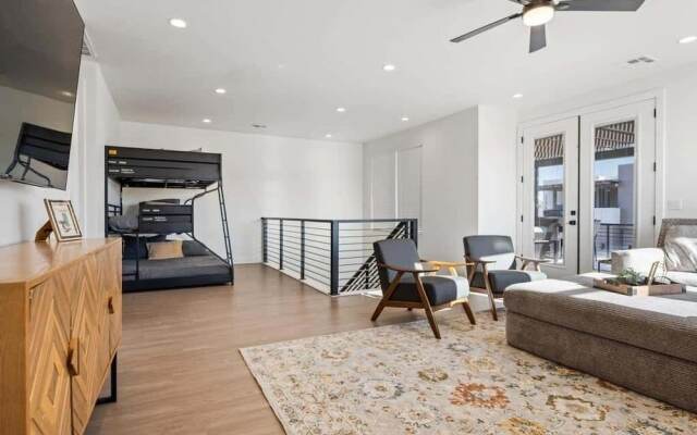 Seamons 5 Bedroom Home