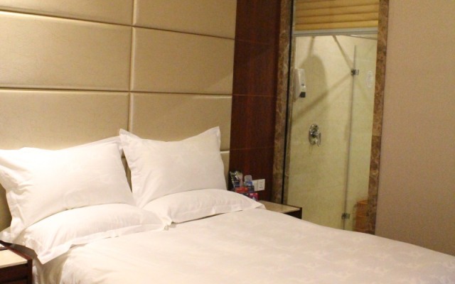 GreenTree Eastern Quzhou Hewu Road Hotel