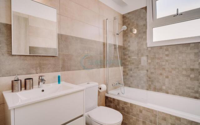 Dream 3bdr villa with private pool near the beach!