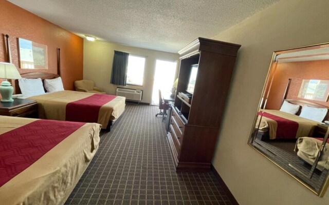 Knights Inn & Suites Emporia