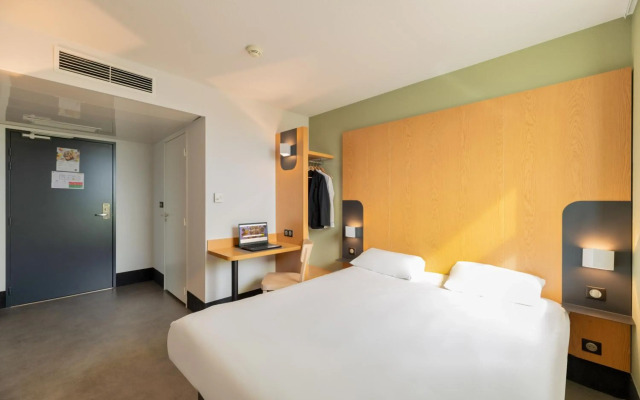 B&B HOTEL Lyon Sud Etats-Unis