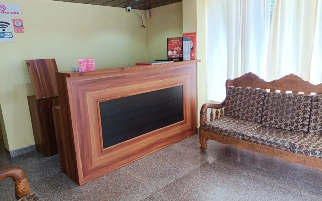 OYO 18822 Hotel Baga Prime