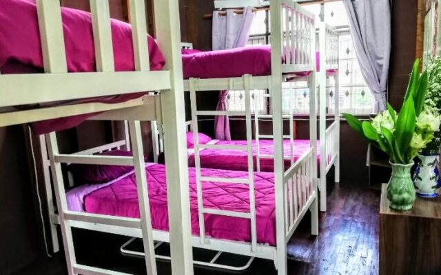 Champion Hostel 2 - Adults Only