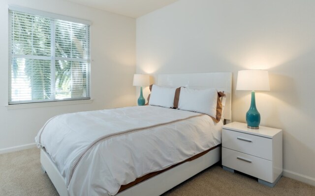 The Oaks by Bluebird Suites