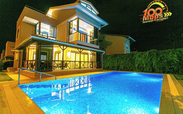 Paradise Town Villa Estella