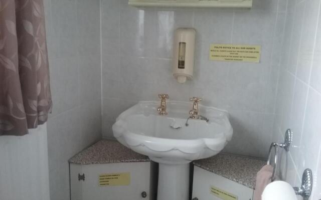 Y-NOT Guest House