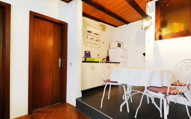Teatro Apartments