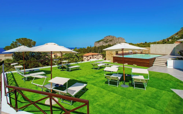Pater Meus Suites