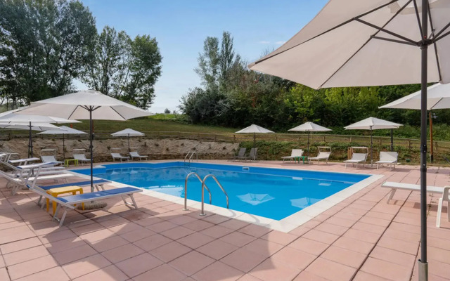 Agriturismo Borgo Pulciano in Montone