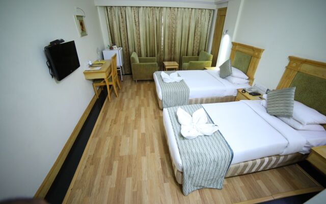 Hotel Marg Krishnaaya