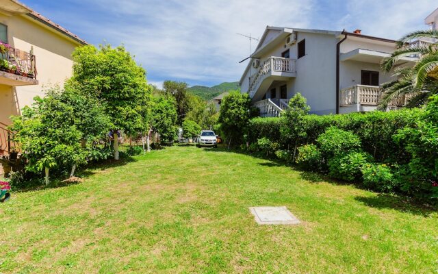 Rosic Tivat Apart-Hotel