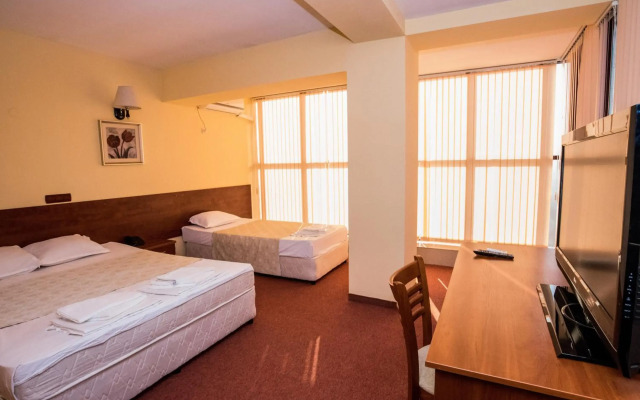 Hotel Avenue