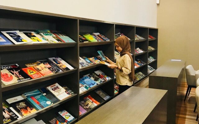 57 Sky Stay Residences Regalia KLCC