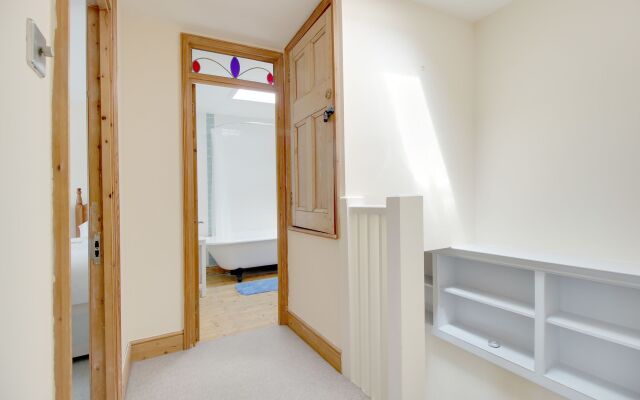 Brighton Getaways - Pebble Mews