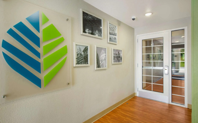 WoodSpring Suites Louisville Southeast