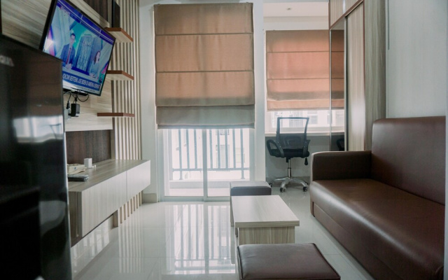 Homey And Relaxing Studio Serpong Garden Apartment