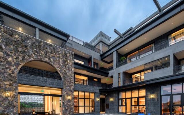QiXianMiaoshan Shuyan sitang wenquan dujia Homestay