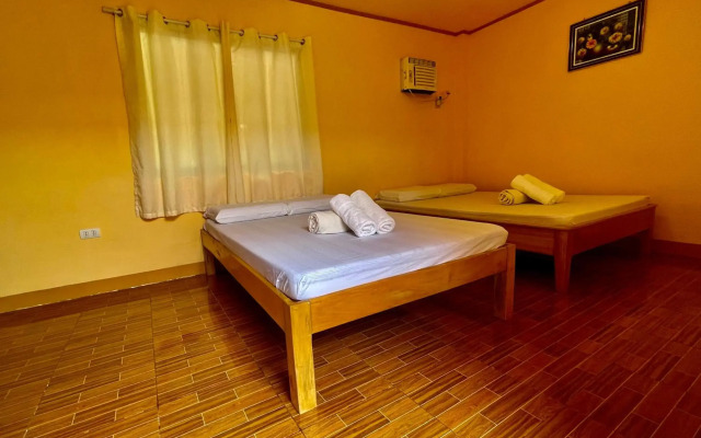 Golden Sunset Inn