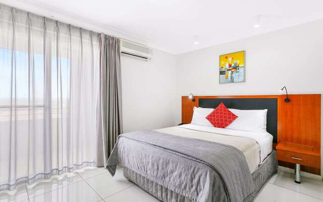 Comfort Inn & Suites Burwood