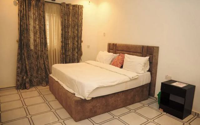 Cremyark Home Apartments