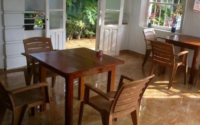 Dream Palace Family Guest House