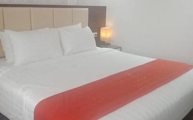 Luckful Hotel