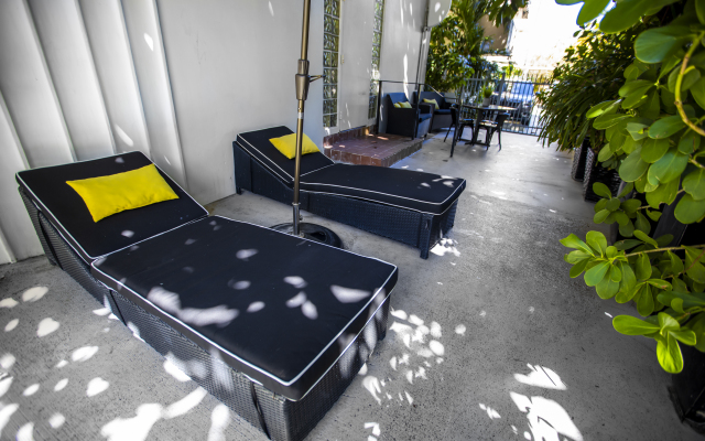 Lincoln Arms Suites
