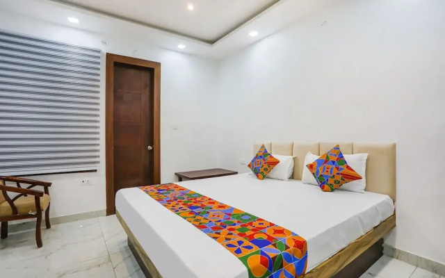 FabHotel JP Villa