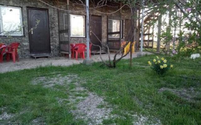 Guest House on Chapayeva 7b