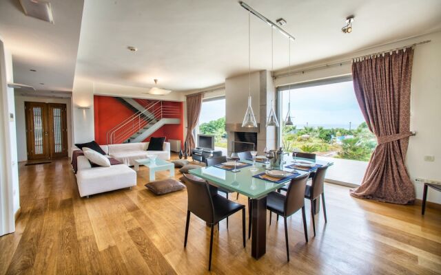 Cretan Beachfront Villas