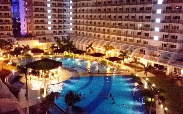 Condo At Shell Residences