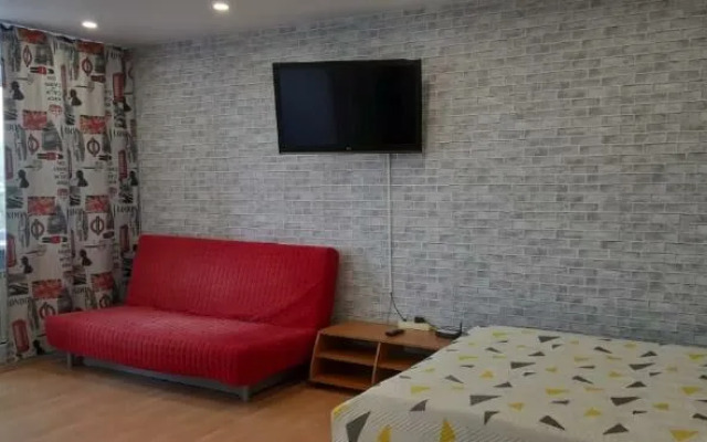 Левый Берег на ул. Дубровинского, 104