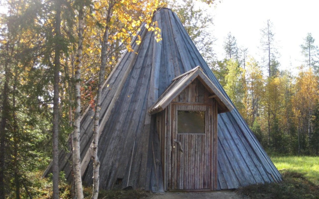 Iisakki Guest House