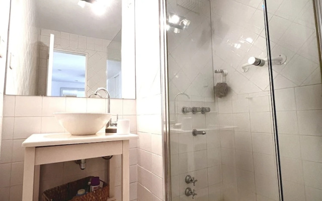 Exclusive Apartment in Recoleta BN4 by Apartments Bariloche
