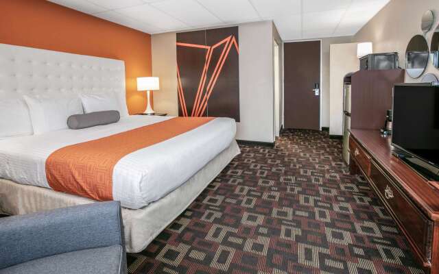 Howard Johnson by Wyndham Oklahoma City Airport/ Fairgrounds