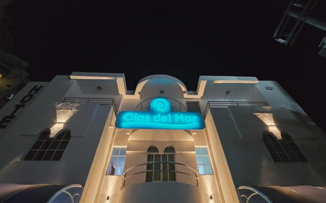 Hotel Olas del Mar