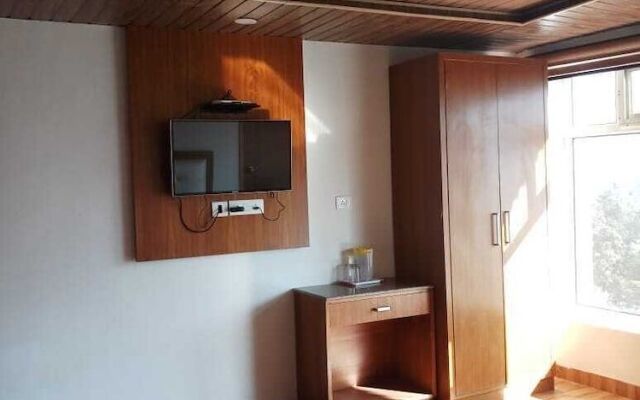 Hotel Snow Ark Dalhousie