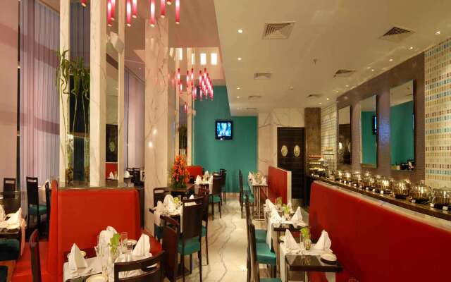 Grand Hometel Malad