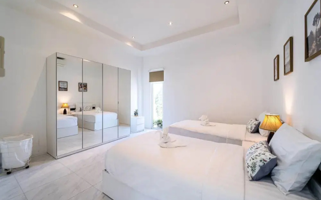 Modern Large 2 Bedroom Pool Villa - PV2
